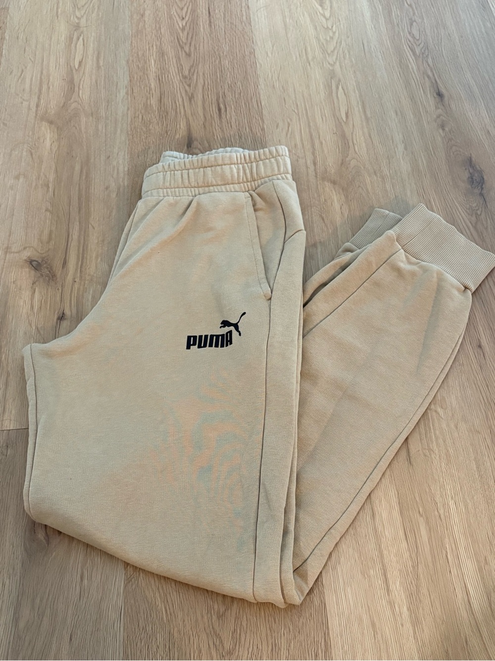 Puma Essentials Jogger Beige Sand Sweatpants Men’s Size Small